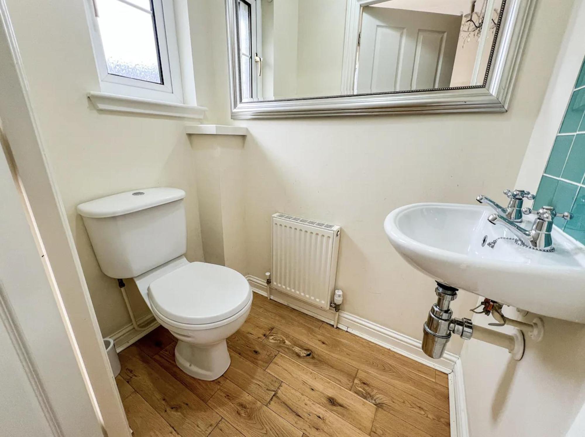 Glasgow Central - Entire House - Free Parking , Free Super Fast Wifi , Private Garden & Parking Security ภายนอก รูปภาพ